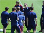 Bóng đá anh, ngoại hạng anh, lịch thi đấu euro 2012, Ba Lan yêu cầu dời nơi đóng quân, Nga phản đối